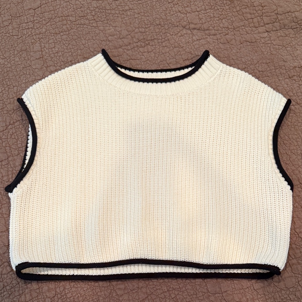 Cream Knit Cropped Tank Sweater with Black Trim
